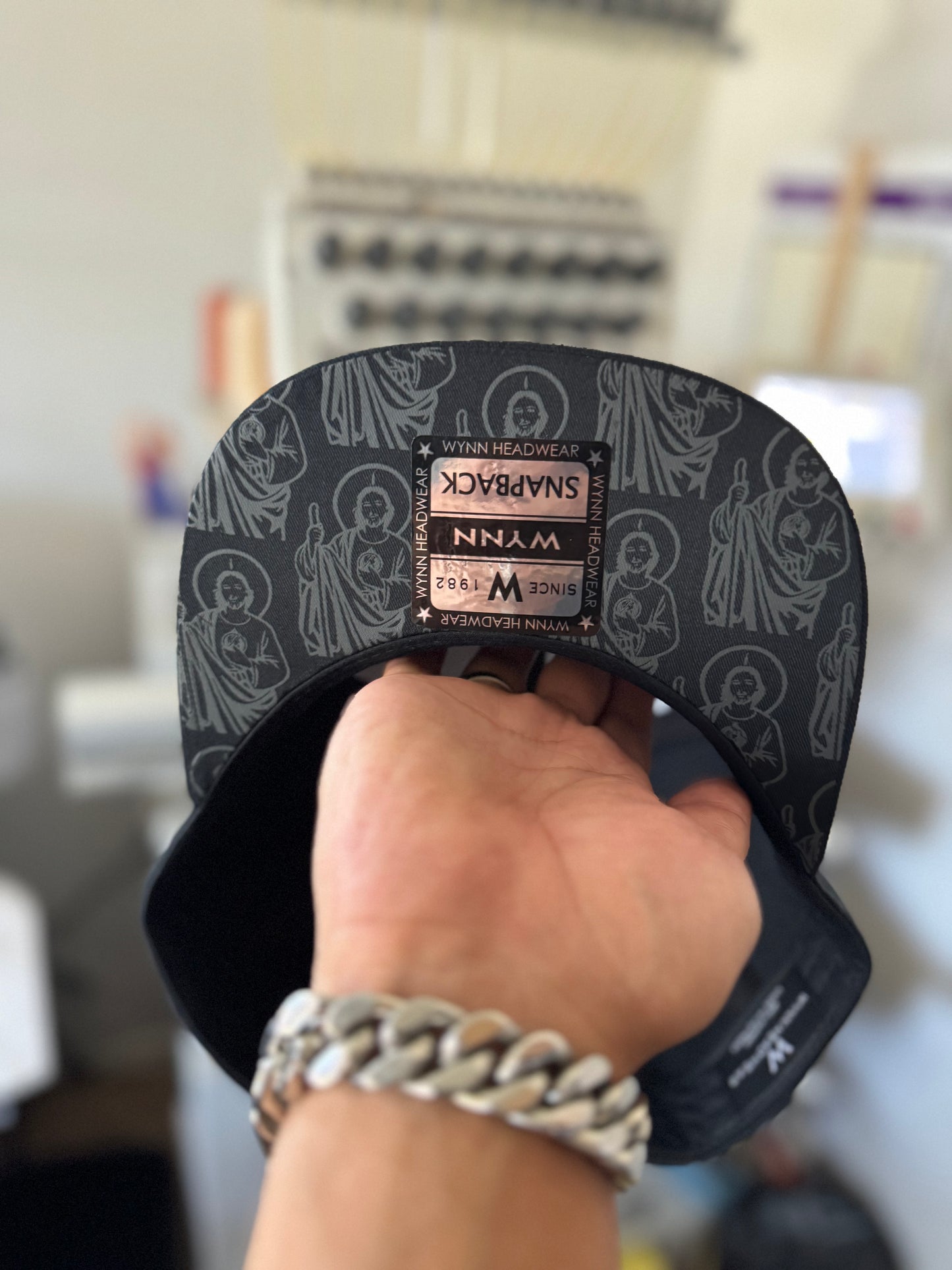 San Judas Tadeo Snapback – Divine Shield Edition Walk protected. Walk blessed. Walk royal.