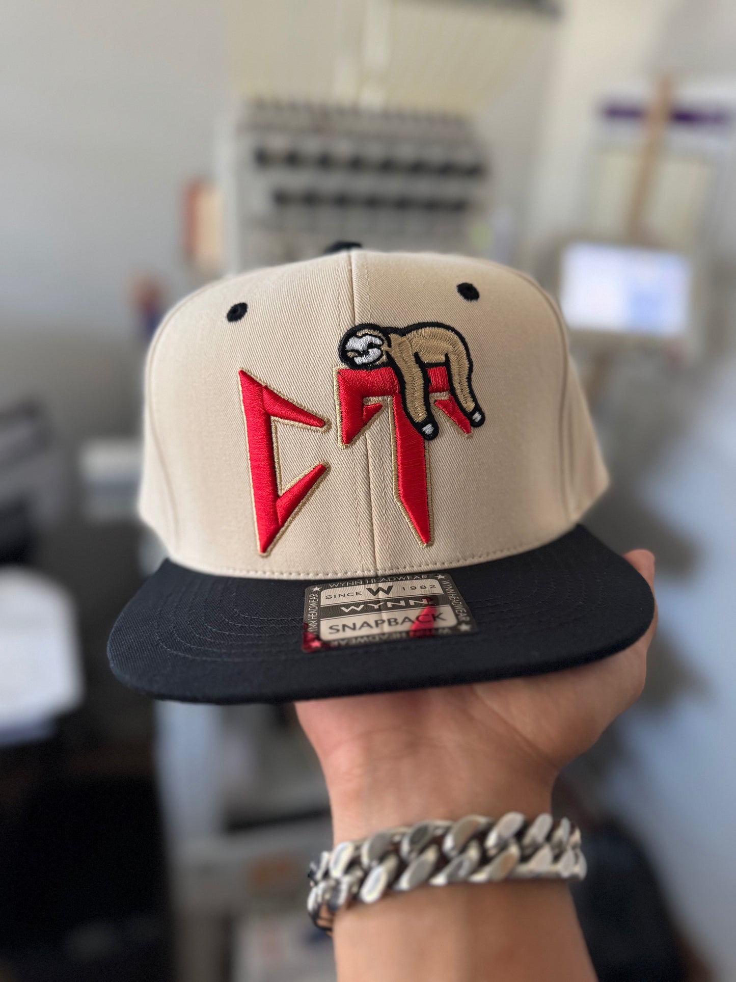 Corridos Tumbados Snapback – TC Street Crown Edition